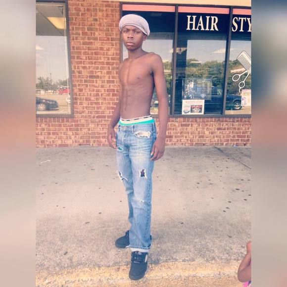 Meet your Posher, Labron - Picture 1 of 1